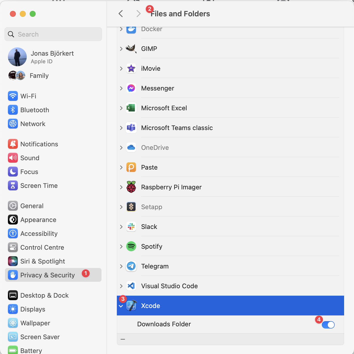 check privacy settings for xcode access to downloads folder